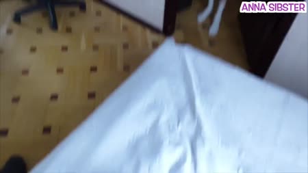 Застукала чела с резиновой куклой и присоединилась